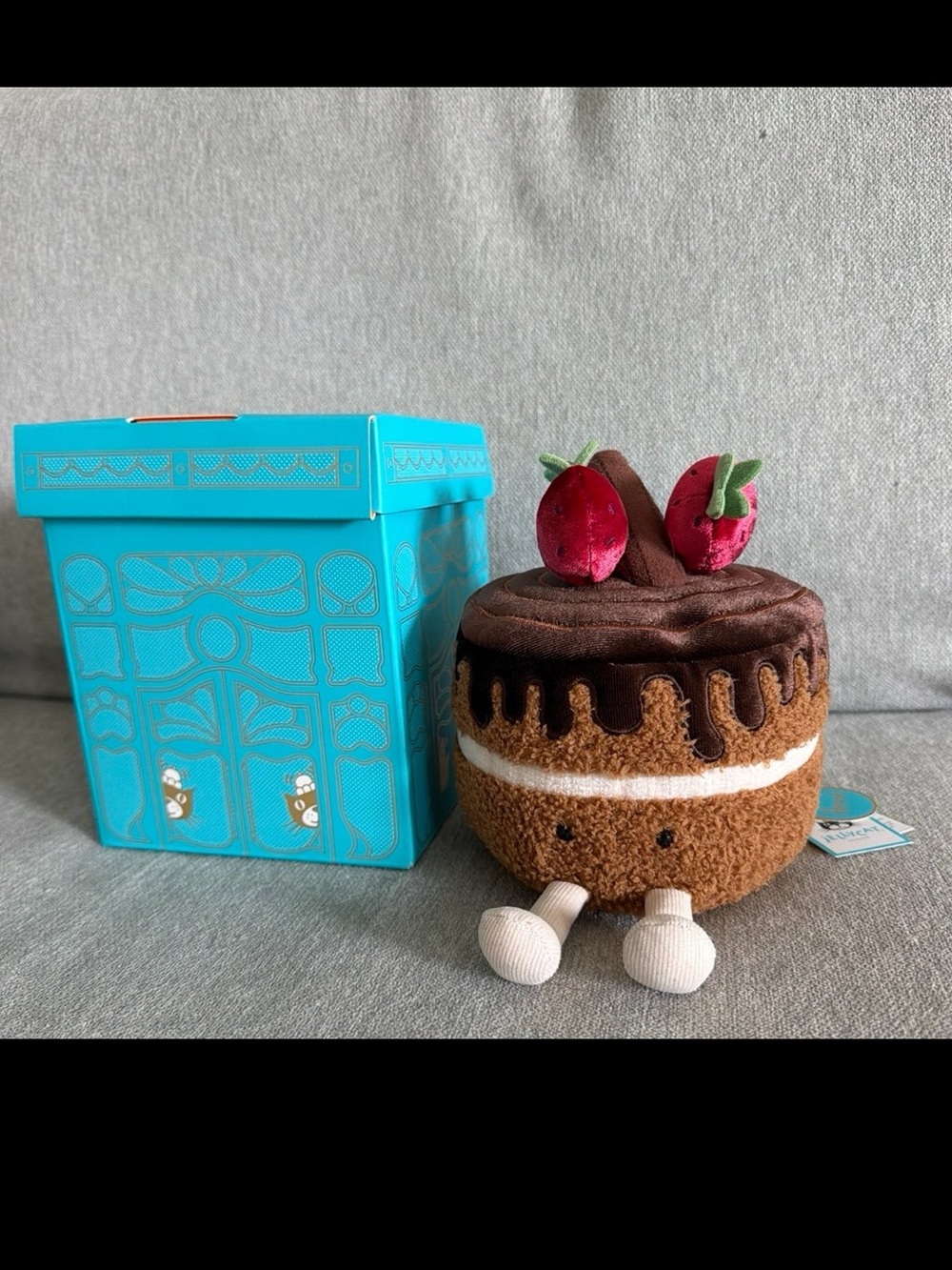 Exclusive Harrods London jellycat glacy chocolate cake